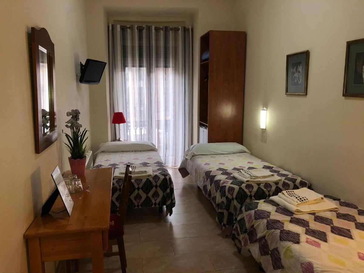 Tirso Plaza Guest house Madrid